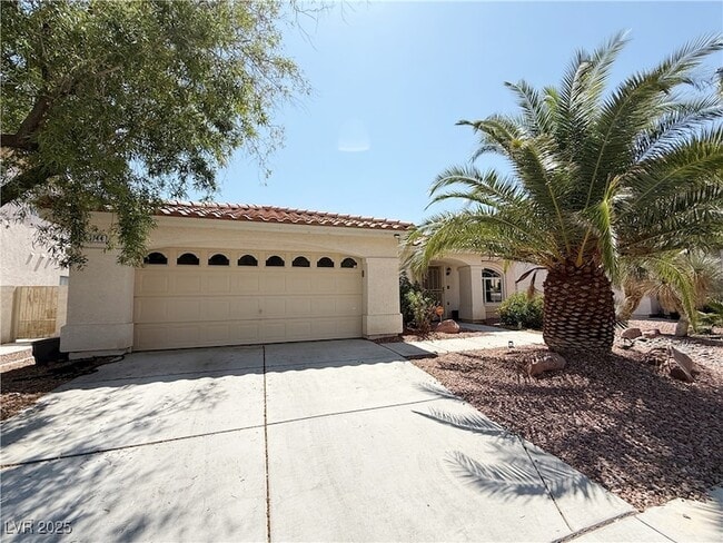 Building Photo - 3744 Crescent Canyon St