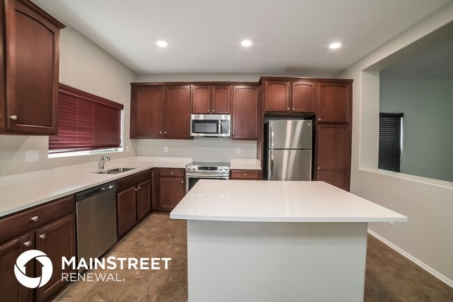 Foto del edificio - 4922 N 110th Ln