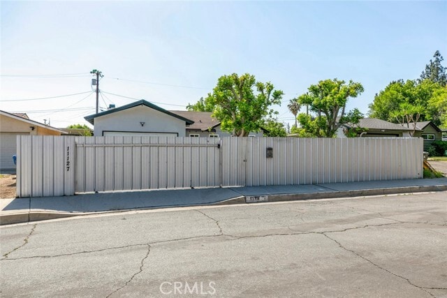Building Photo - 11127 Monogram Ave