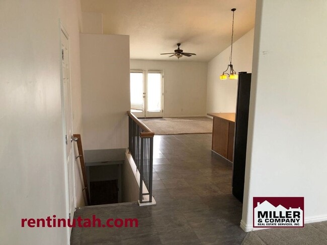 Foto del edificio - 10716 Pine Shadow Rd