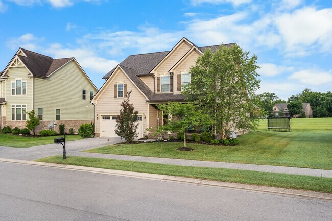 Foto del edificio - 6725 Pleasant Gate Ln