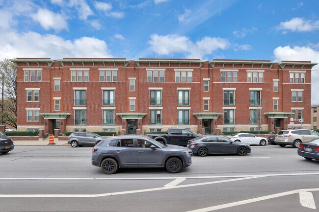 Foto del edificio - ? Lovely & Exclusive Condo in the Historic...