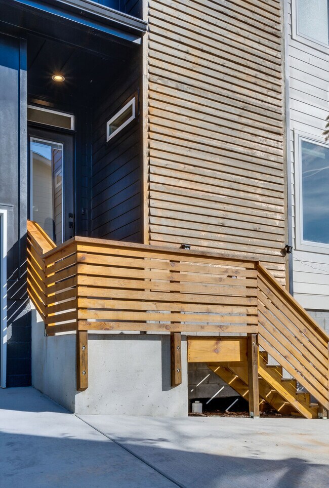 Foto del edificio - 1120 38th Ave N