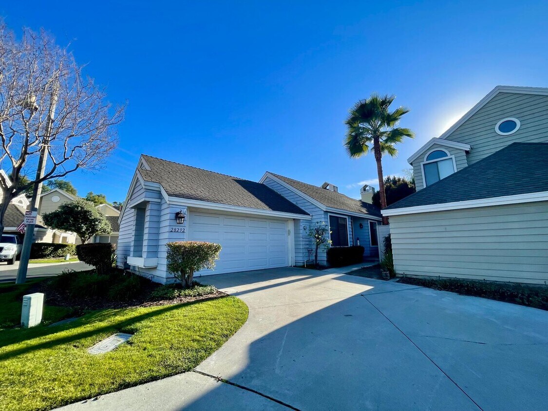 28292 Glenbrook, Mission Viejo, CA 92692 House Rental in Mission