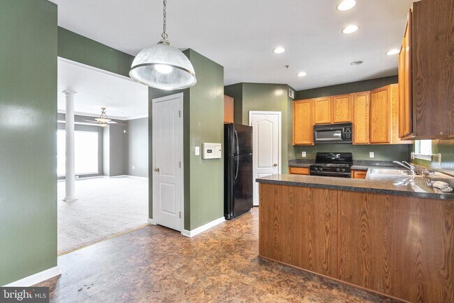 Building Photo - 15507 Pocopson Creek Way