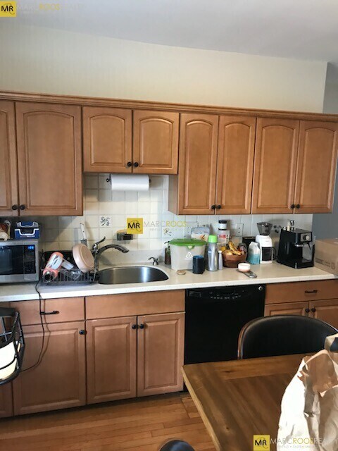 Building Photo - 159 Foster St