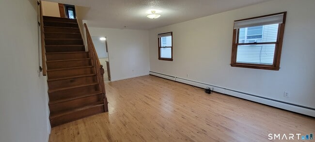 Building Photo - 408 South St