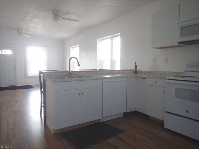 Foto del edificio - 73 6th St NW