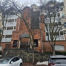 Building Photo - 1504 Lincoln Way
