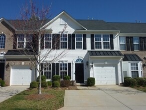 Building Photo - 127 Snead Rd