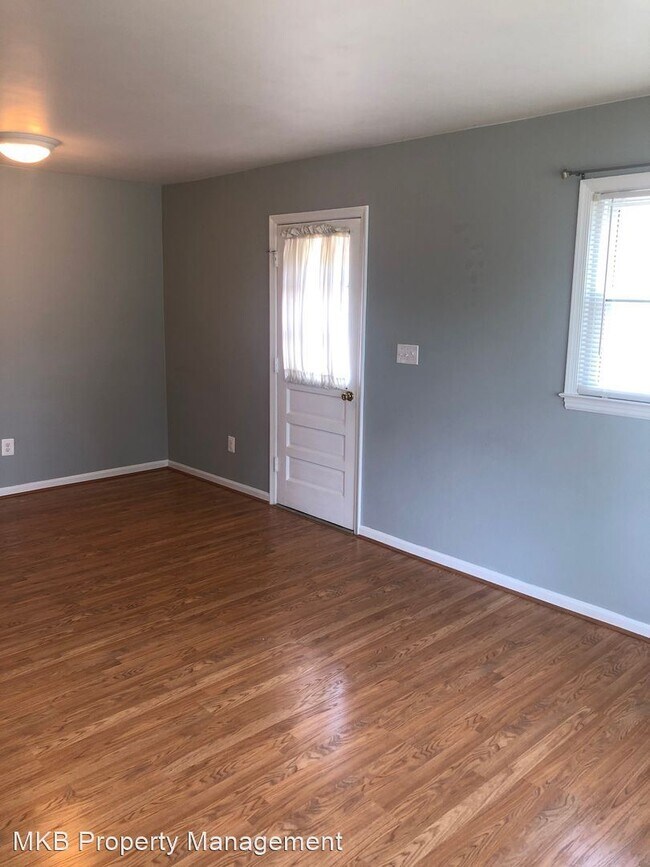 Building Photo - 3 br, 2 bath House - 4632 Jacklin Drive N E