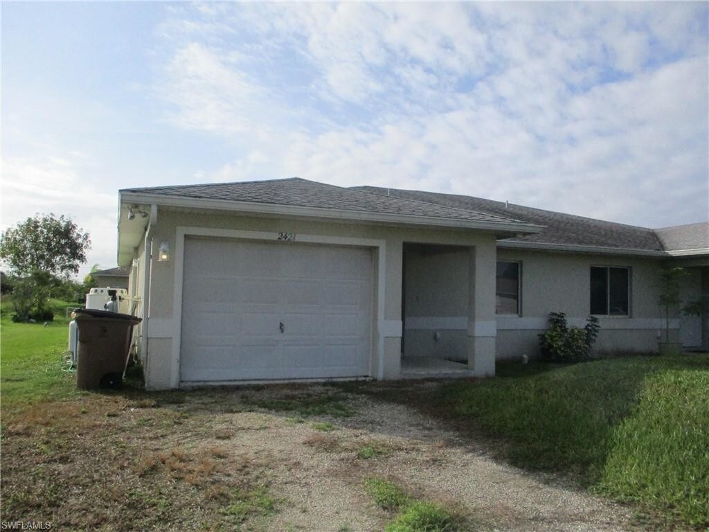 Foto principal - 2421 Ted Ave S
