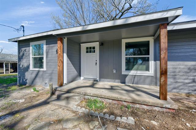 Building Photo - 2529 Loy Lake Rd