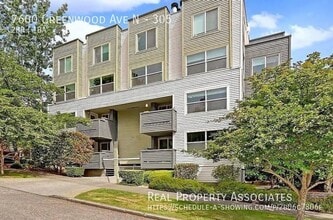 Building Photo - 7600 Greenwood Ave N