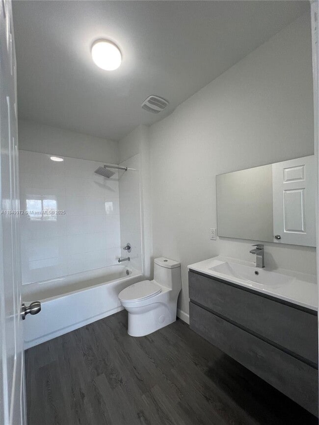 Foto del edificio - 2311 NW 22nd Ave