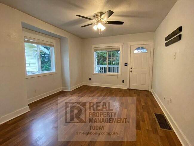 Foto del edificio - 5009 S Sheridan Ave