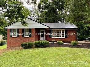Building Photo - 1107 Craigmont Dr