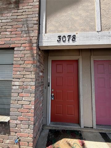 Building Photo - 3078 W Sycamore Cir