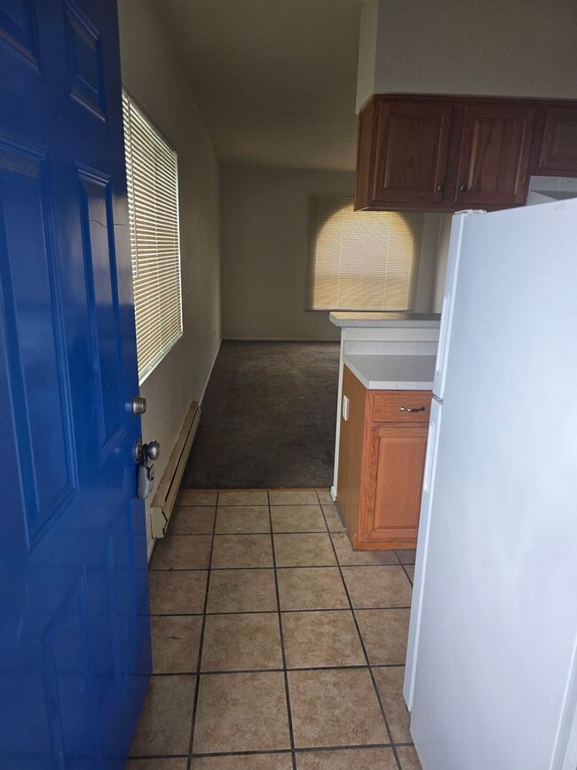 Building Photo - 932 N Belvedere Ave