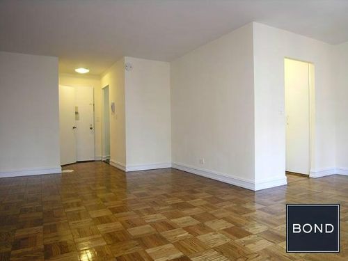 Primary Photo - 888 8th Ave