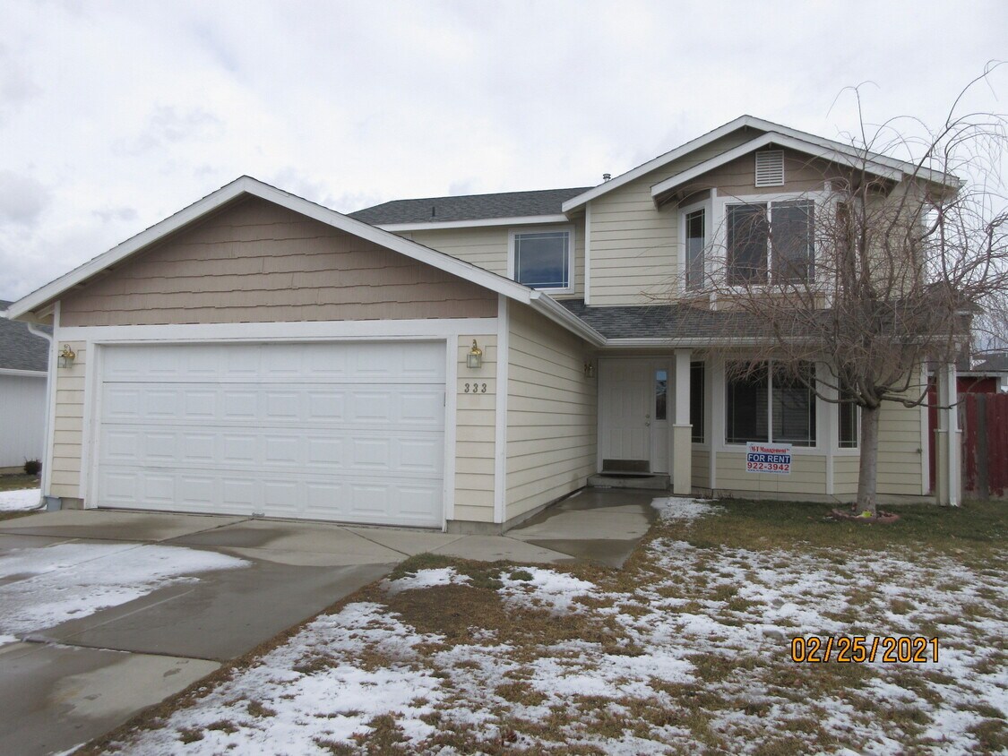 333 S Aspen St, Airway Heights, WA 99001 House Rental in Airway