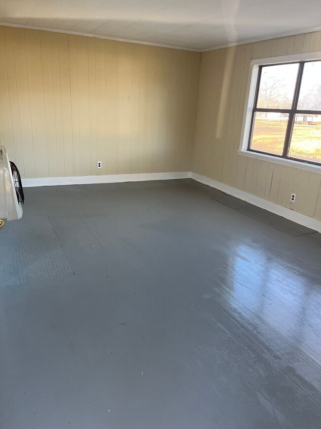 Building Photo - 301 S Main Ave