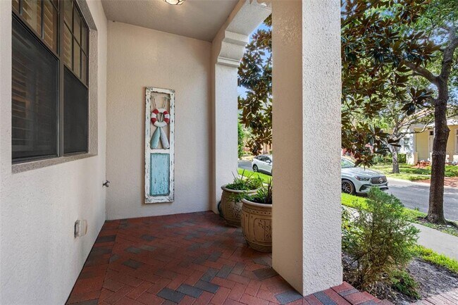 Foto del edificio - 6012 Yeats Manor Dr