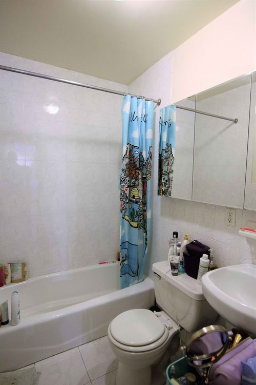Foto del edificio - 248 W 71st St