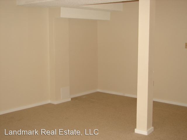 Building Photo - 2 br, 1.5 bath House - 2407 Lexington Vill...