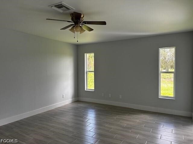 Foto del edificio - 6561 Astoria Ave