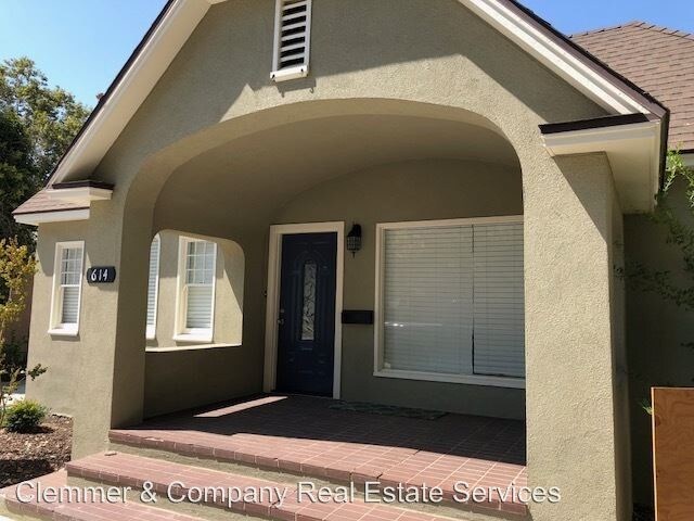 Foto del edificio - 2 br, 2.5 bath House - 614 E. Tulare Ave