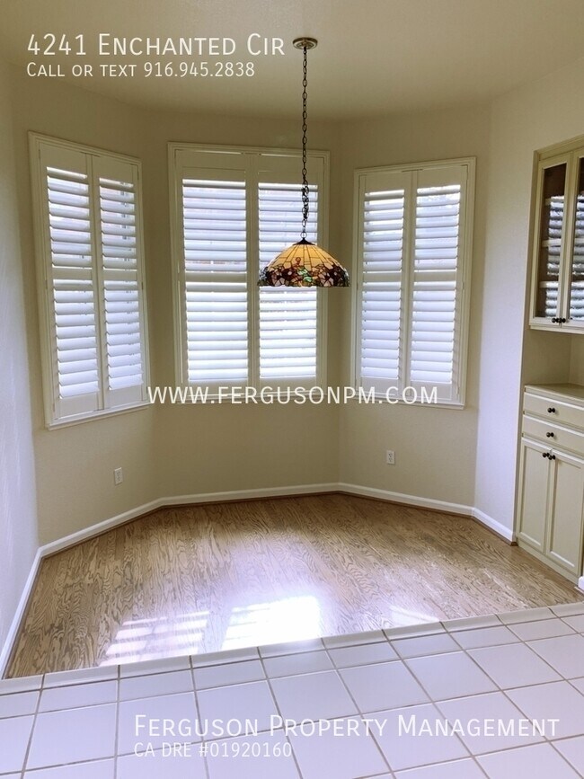 Building Photo - 4241 Enchanted Cir