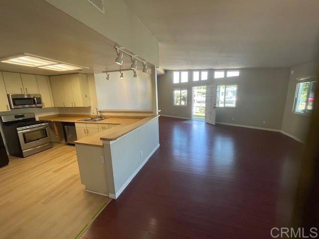 Foto del edificio - 769 Magnolia Ave