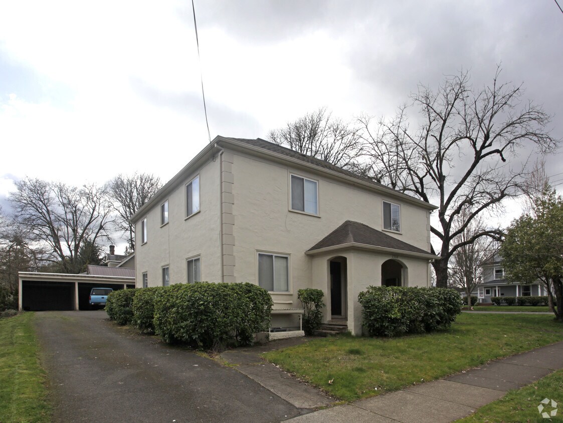 Primary Photo - 2508 Pacific Ave