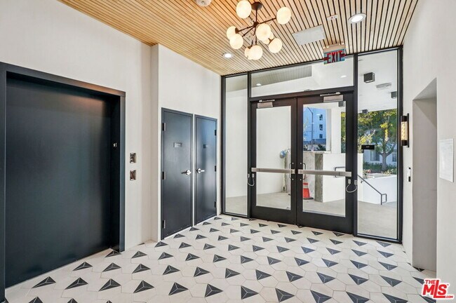 Building Photo - 1110 Spaulding Ave
