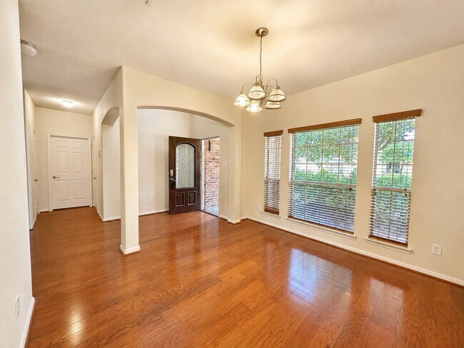 Foto del edificio - 25203 Bright Hollow Ln