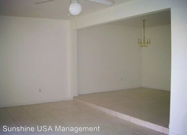 Building Photo - 312 Caribbean Dr