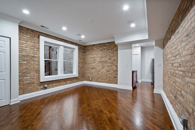 Foto del edificio - 2822 W Arthur Ave