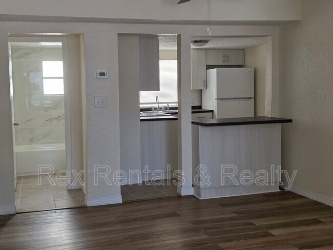 Foto del edificio - 2337 15th Ave S