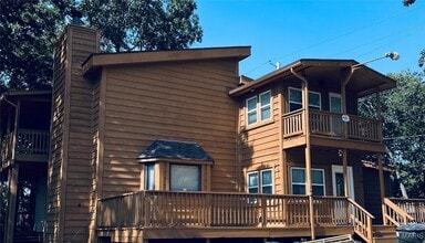 Building Photo - 6476 Hackberry Dr