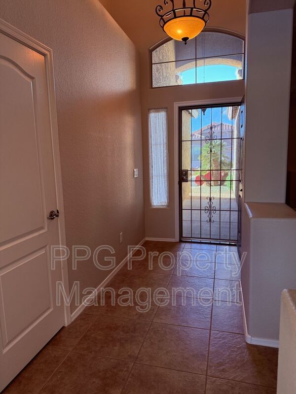 Foto del edificio - 18252 W Buena Vista Dr