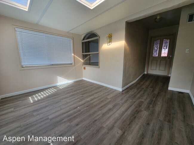 Foto del edificio - 3 br, 2 bath House - 3011 West 95th Ave