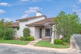 Building Photo - 2217 Onion Creek Pkwy