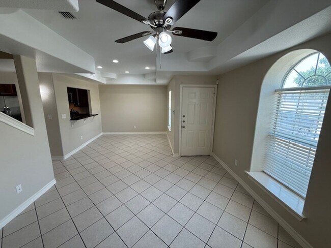 Foto del edificio - Ranchway Condominiums