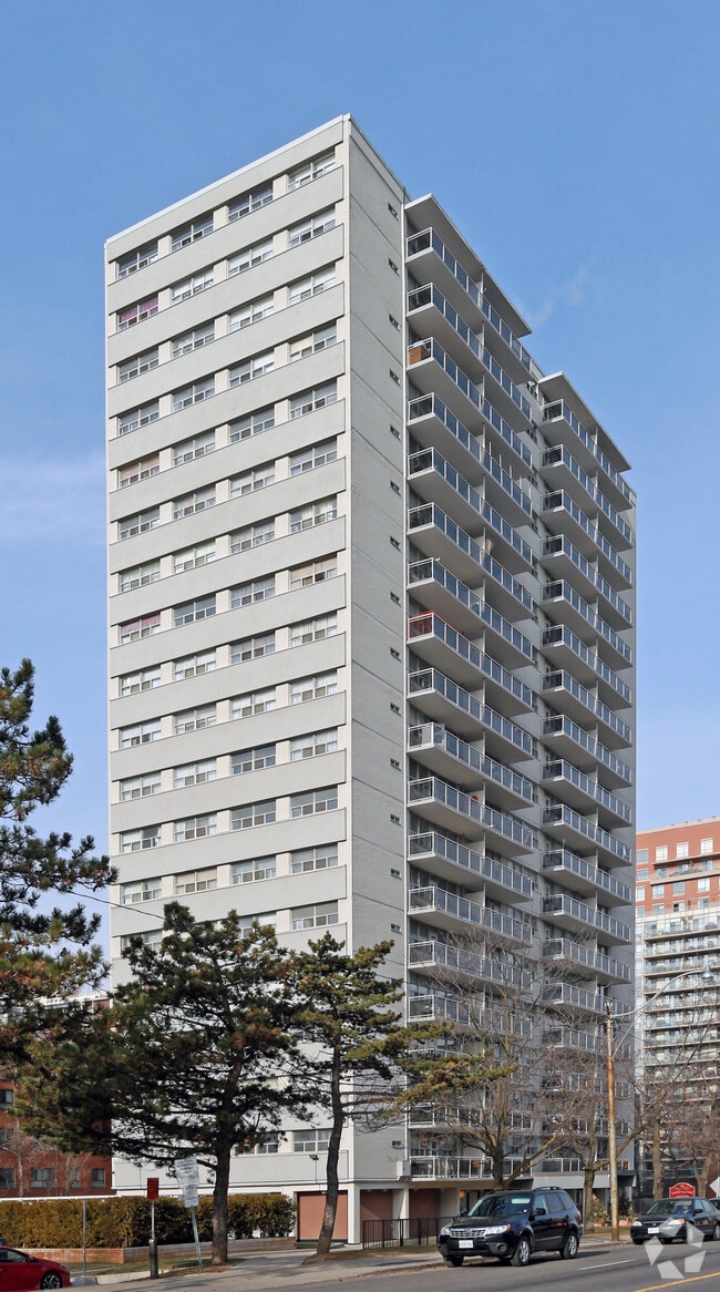 Building Photo - 890 Mount Pleasant Apartments