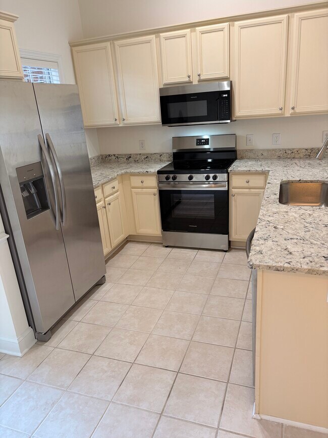 Building Photo - 428 Lightning Whelk Way