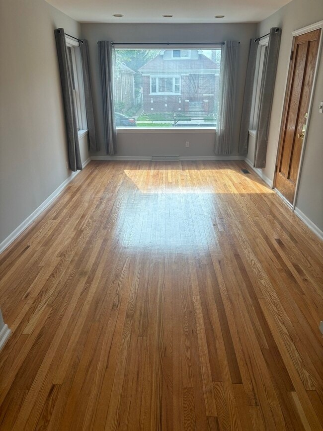 Foto del edificio - 5537 N Luna Ave