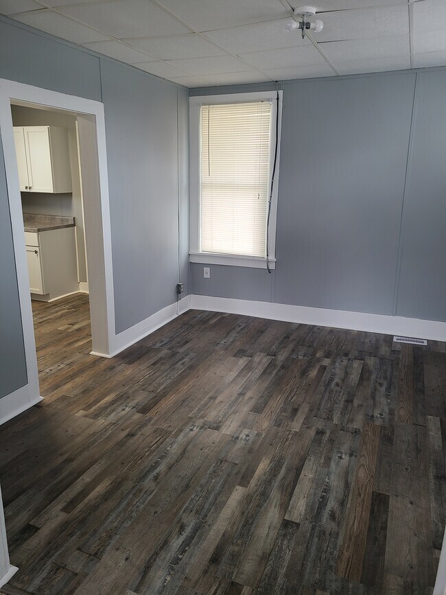 Comedor - 708 State St