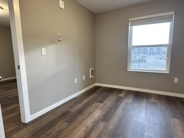 Foto del edificio - 1 bedroom in Willmar MN 56201