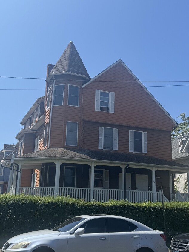 Primary Photo - 51-53 Russ St